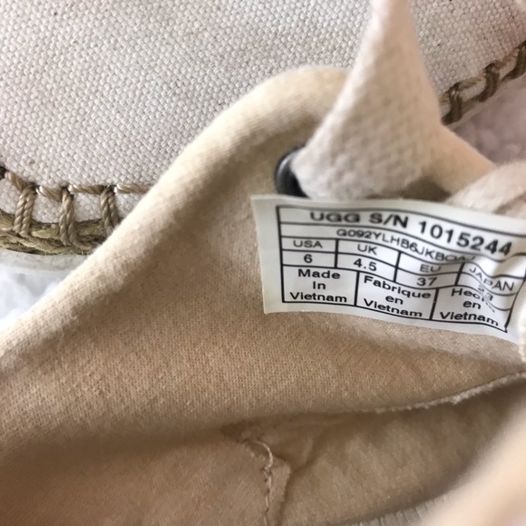 UGG AUSTRALIA EYAN II CANVAS BOAT STYLE SNEAKERS 6 - Picture 6 of 7